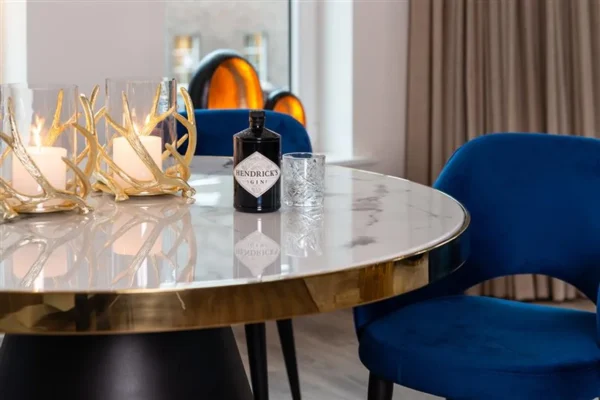 Masa dining neagra/aurie din otel si marmura Ø140cm Odin - imagine 4