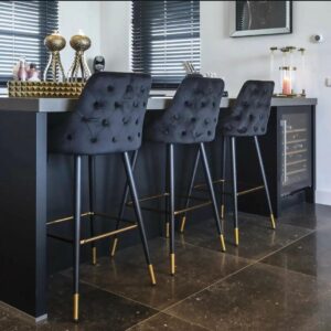 Scaun de bar catifea neagra H109cm Imani