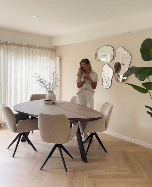 Set 2 scaune dining rotative din tesatura bej/negru Misaki - imagine 2