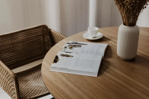 Masa dining rotunda bej natur din lemn si MDF Ø145 Irene - imagine 3
