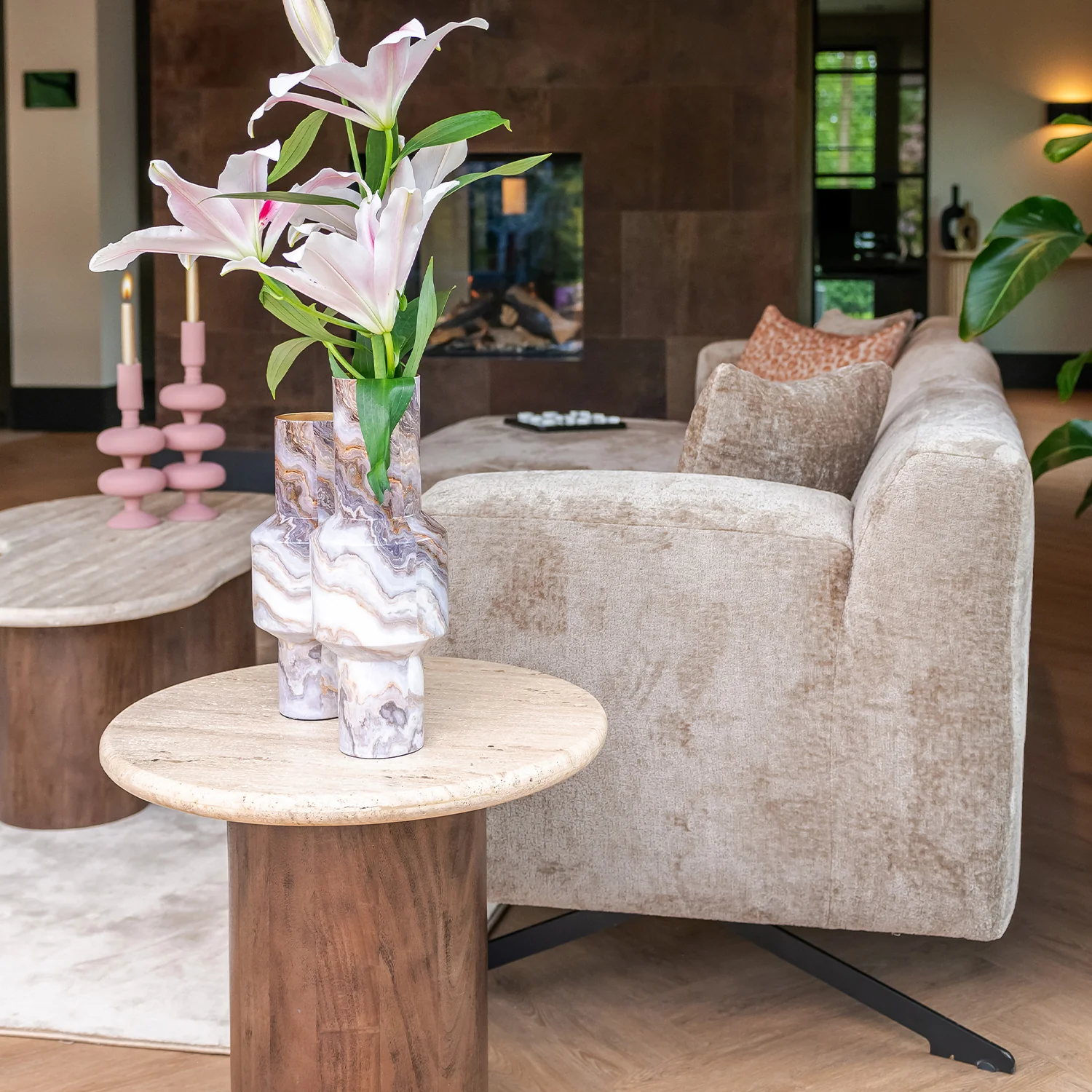 Coltar maro din tesatura chenille Donovan Right - imagine 8