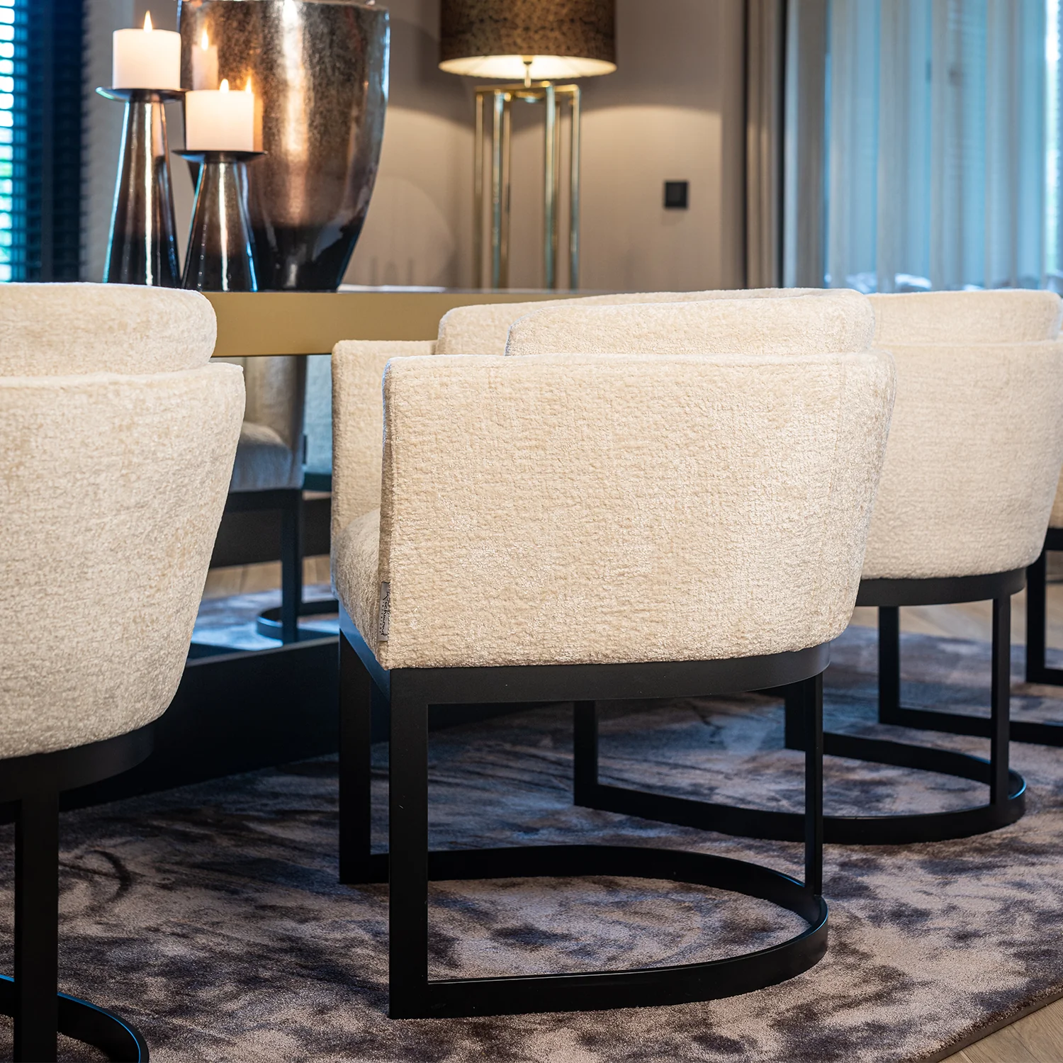 Scaun dining bej alb din tesatura chenille Emerson - imagine 8