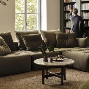 Coltar bej deschis din catifea Lagoon