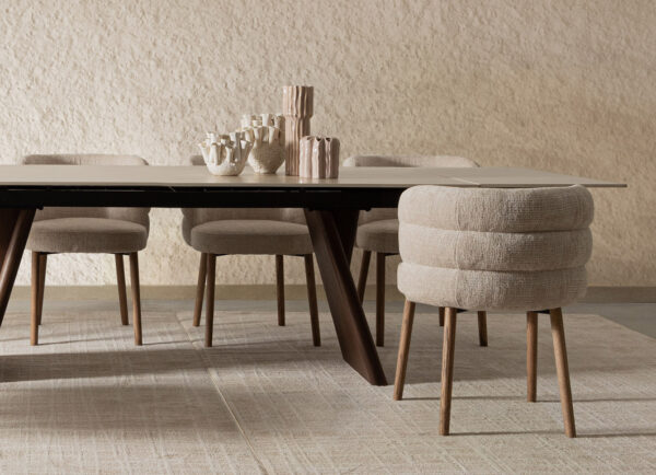 Set 2 scaune dining crem din tesatura texturata Ilma - imagine 2