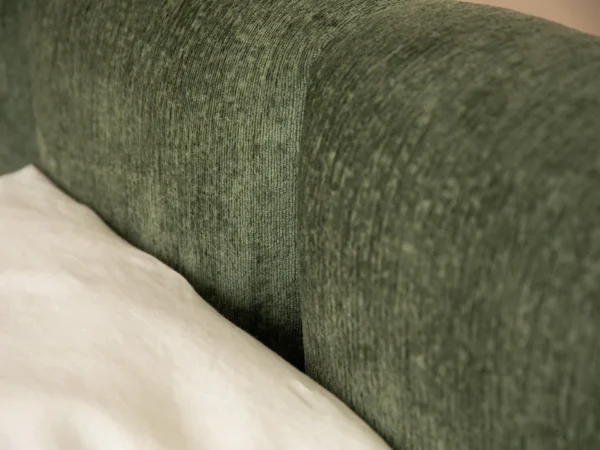 Pat tapitat verde olive din tesatura chenille Lupine - imagine 6