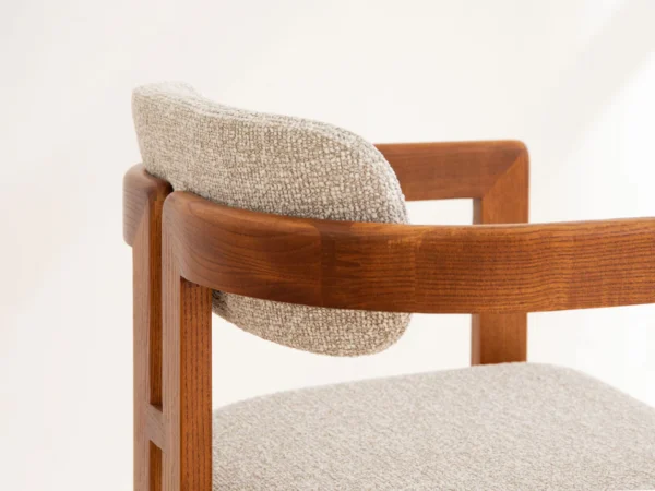 Scaun dining bej/maro din tesatura boucle si lemn Llevant - imagine 7