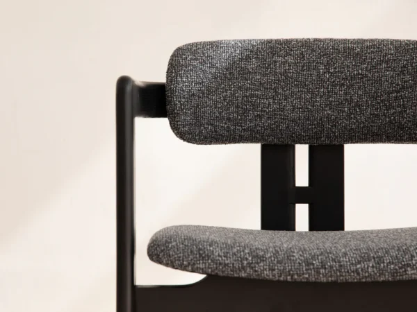Scaun dining gri/negru din tesatura boucle si lemn Llevant - imagine 7